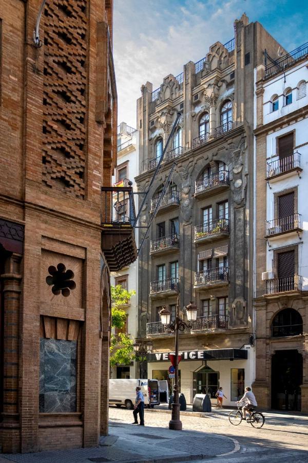 Hsh Suites Campana Seville Exterior photo