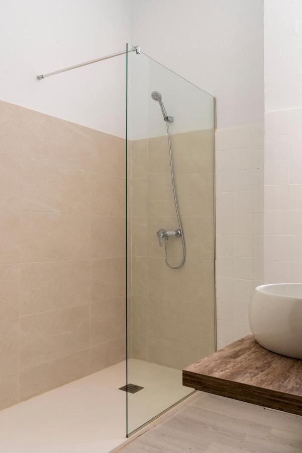 Hsh Suites Campana Seville Exterior photo