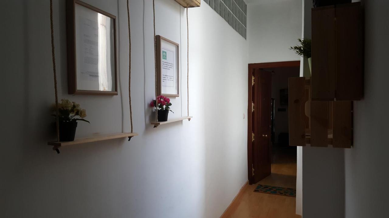 Hsh Suites Campana Seville Exterior photo